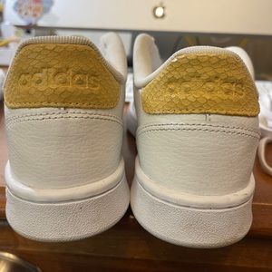 ADIDAS white tennis shoes